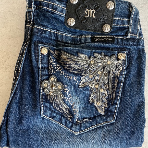 Miss Me Denim - Miss Me Boot Jeans with Beautiful Pockets 🤩 Size 27